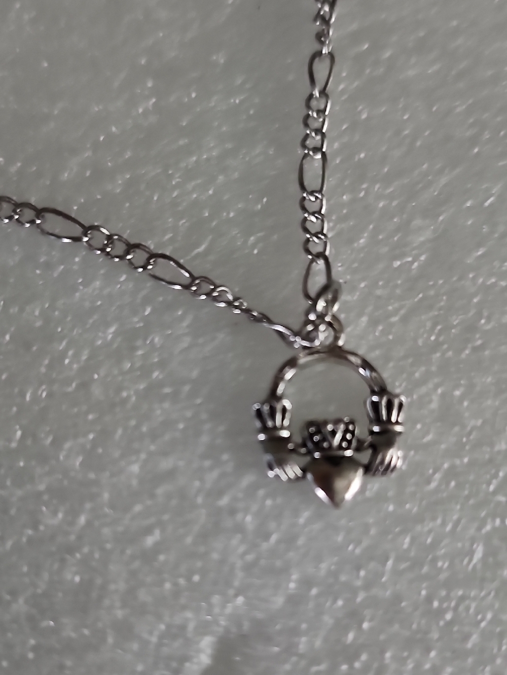 Hand Crafted Silver Claddagh Pendant Necklace